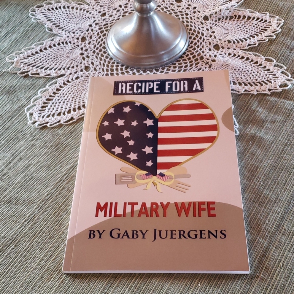 HOMEFRONT GIRL BOOK
